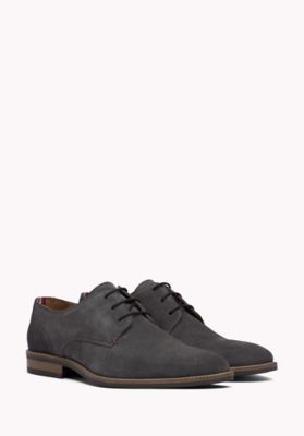tommy hilfiger men's essential suede lace up derby oxfords