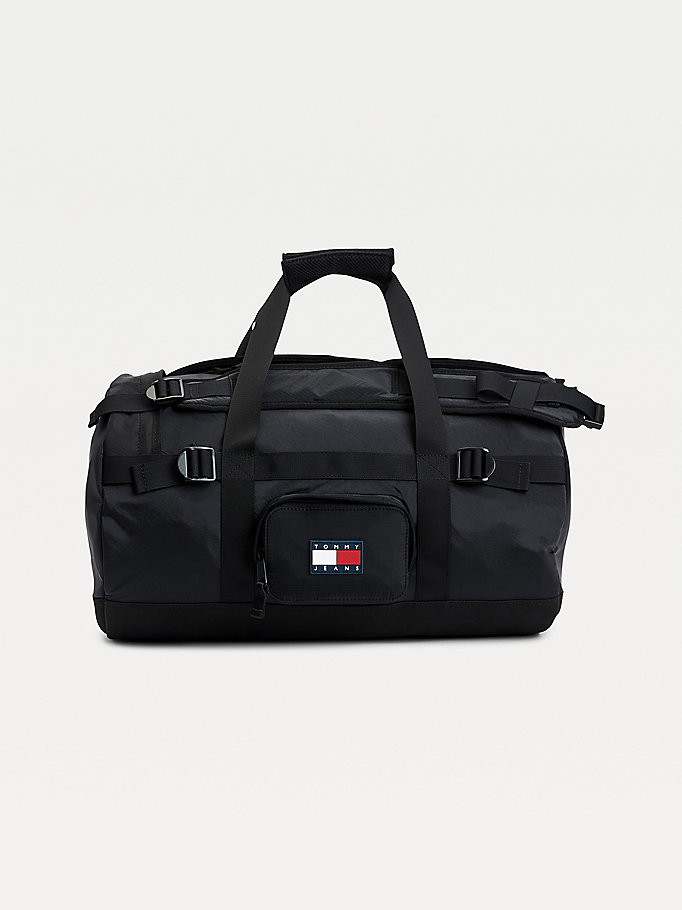 black tommy jeans tech urban duffle bag for men tommy jeans