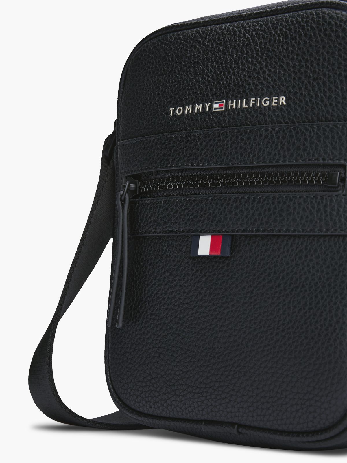 Essential Small Reporter Bag — Black