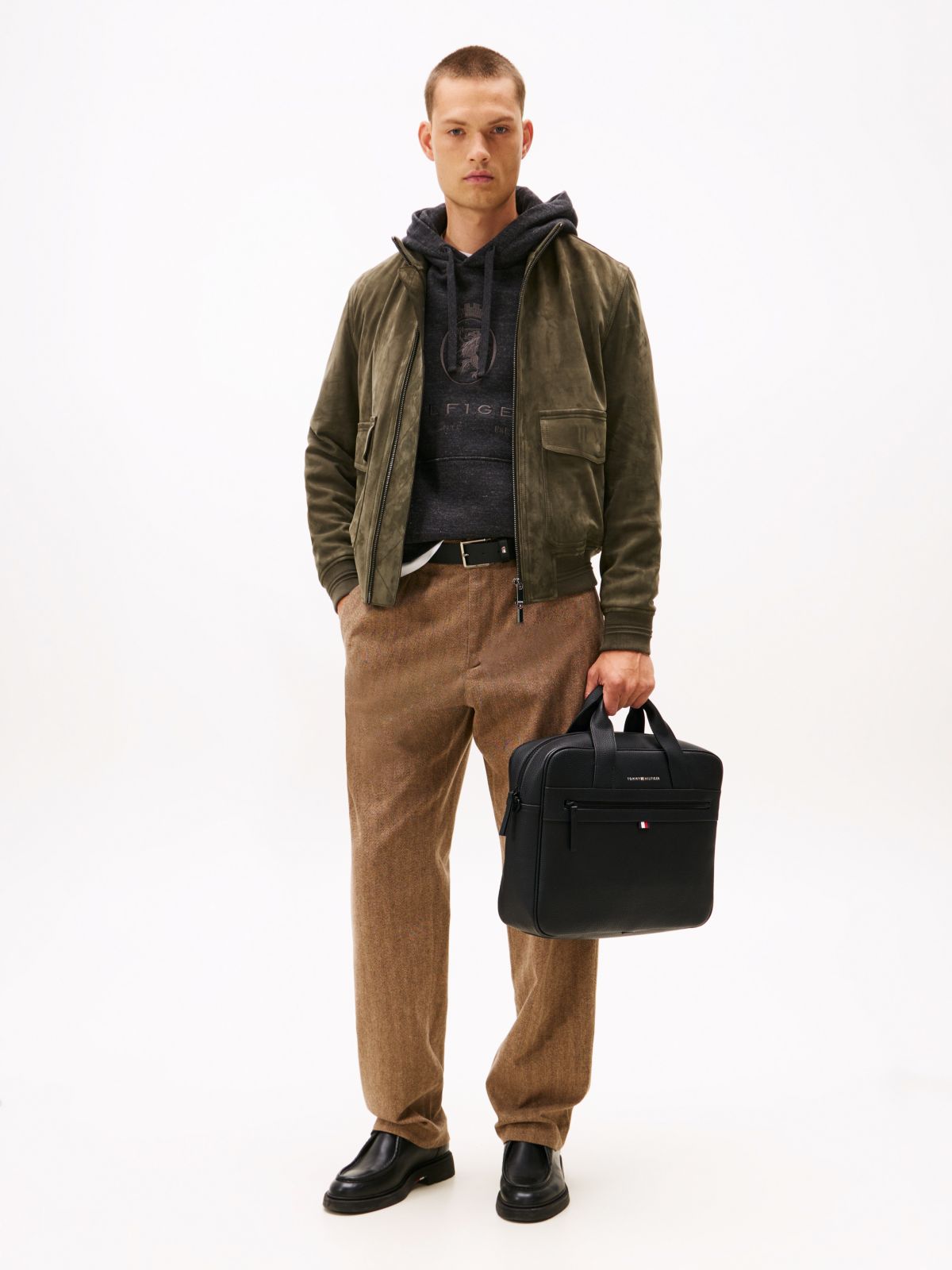 Essential Laptop Bag — Black