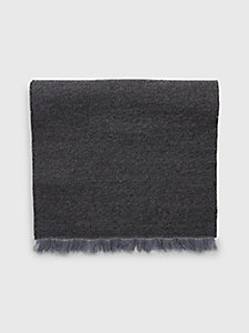 grey signature colour-blocked scarf for men tommy hilfiger