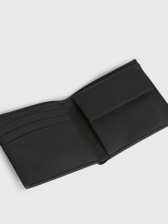 black tonal credit card wallet for men tommy jeans