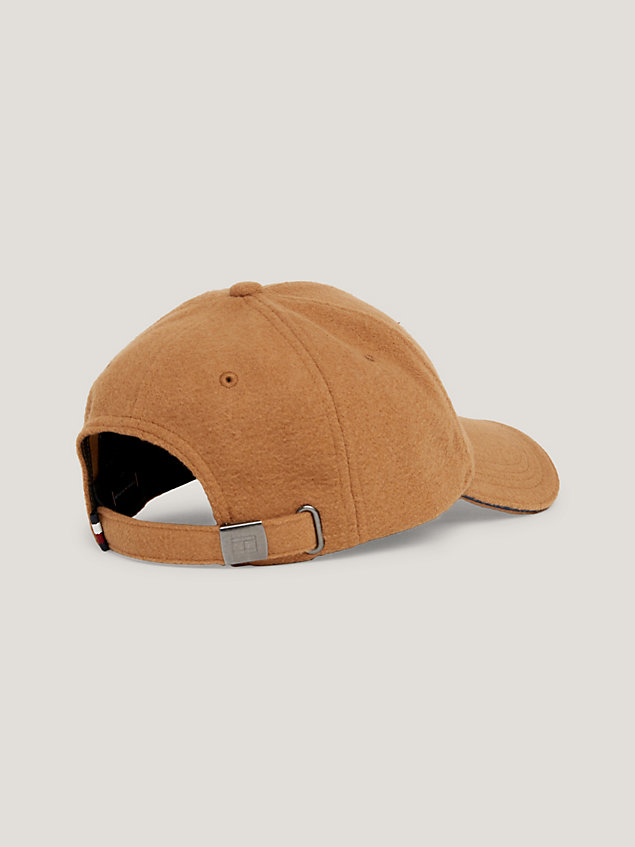 gorra con logo elevated signature brown de hombre tommy hilfiger