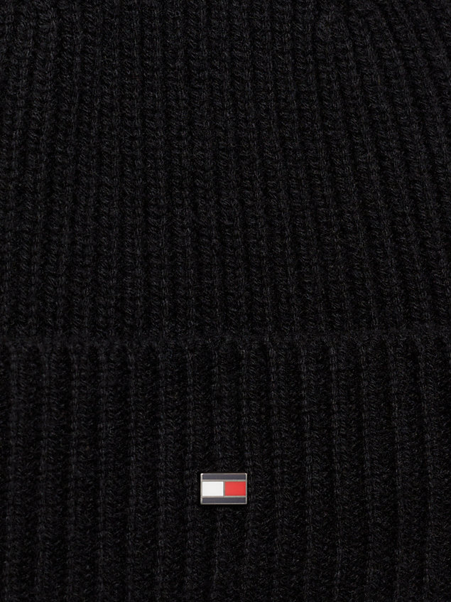 black elevated kaschmir-beanie mit flag-emblem für herren - tommy hilfiger