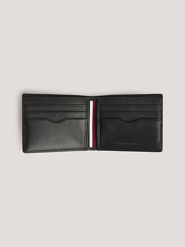 black portfel na karty i brelok w zestawie prezentowym dla mężczyźni - tommy hilfiger