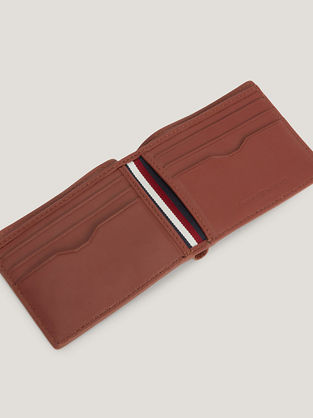 brown portfel na karty i brelok w zestawie prezentowym dla mężczyźni - tommy hilfiger