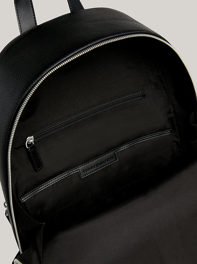black kuppelförmiger rucksack mit tommy-tape für herren - tommy hilfiger