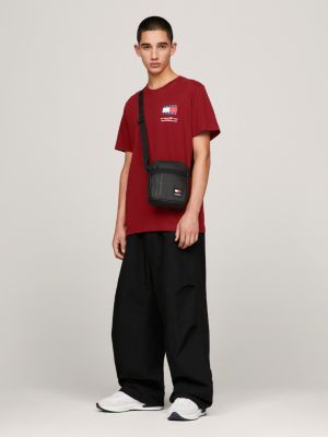 black essential reportertasche mit logo für herren - tommy jeans