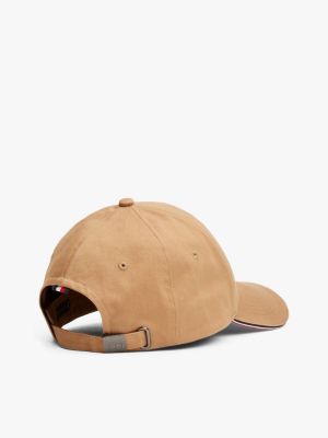 beige baseball-cap mit emaille-flag für herren - tommy hilfiger