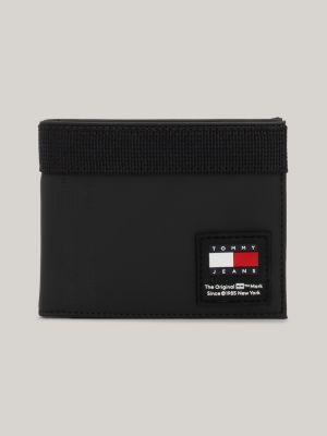 black essential logo bifold credit card wallet for men tommy jeans