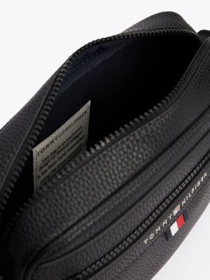 black essential metal logo reporter bag for men tommy hilfiger