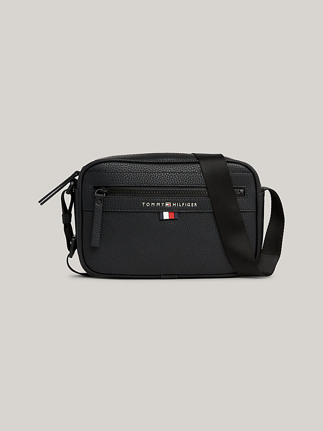 black essential reportertasche mit metall-logo für herren - tommy hilfiger