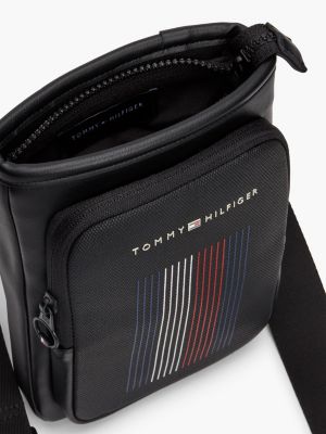 borsa a tracolla piccola con logo in metallo nero da uomini tommy hilfiger