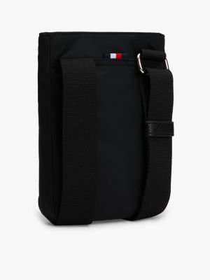 schwarz kleine crossbody-tasche mit gummiertem logo für herren - tommy hilfiger