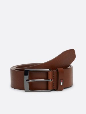 ceinture en cuir à boucle carrée marron pour hommes tommy hilfiger