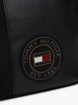 borsa a tracolla con patch logo nero da uomini tommy hilfiger