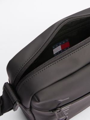 camera bag essential con tracolla e logo nero da uomini tommy jeans