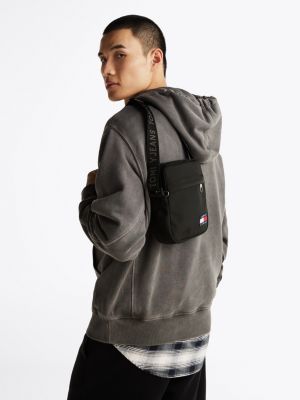 schwarz essential crossbody-reportertasche mit logo für herren - tommy jeans