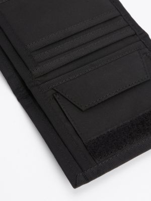 black essential logo trifold wallet for men tommy jeans