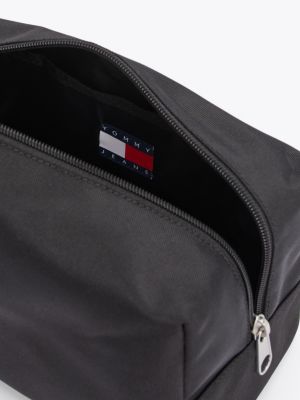 black essential logo washbag for men tommy jeans