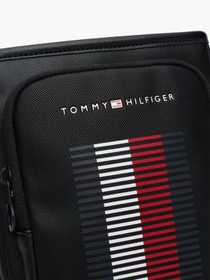 borsa a tracolla con texture piqué sulla tasca nero da uomini tommy hilfiger