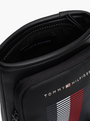 borsa a tracolla con texture piqué sulla tasca nero da uomini tommy hilfiger