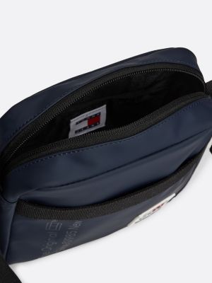 borsa reporter essential con tracolla blu da uomini tommy jeans