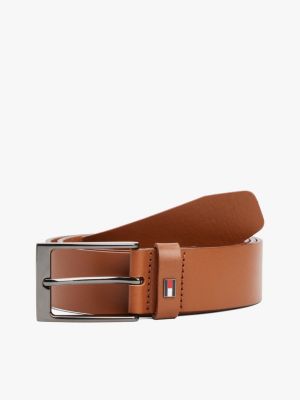 cintura in pelle martellata con bandierina brown da uomini tommy hilfiger