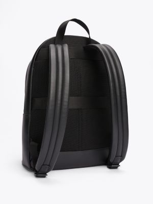 schwarz kuppelförmiger rucksack mit metall-logo für herren - tommy hilfiger