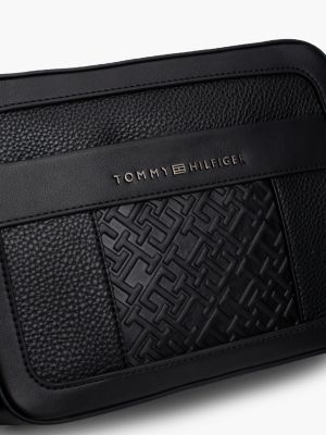 black th monogram pebble grain reporter bag for men tommy hilfiger