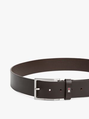 ceinture en cuir à drapeau en émail marron pour hommes tommy hilfiger