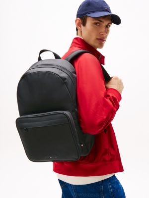 schwarz metall-logo-rucksack mit doppelreißverschluss für herren - tommy hilfiger