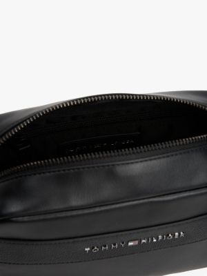 black corporate metal logo washbag for men tommy hilfiger