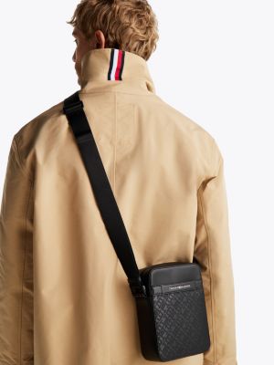 sac reporter th monogram texturé noir pour hommes tommy hilfiger