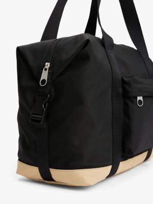 czarny torba typu duffel essential dla mężczyźni - tommy jeans
