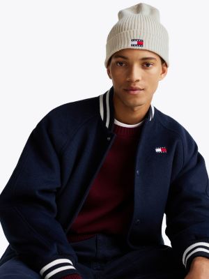 beige heritage rippstrick-beanie mit badge für herren - tommy jeans