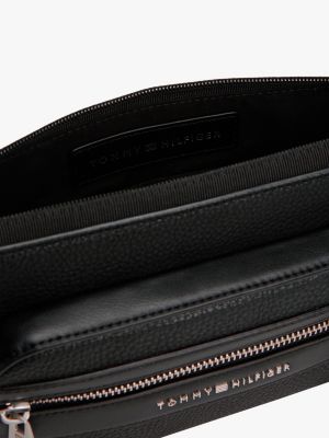 sac banane à logo en métal noir pour hommes tommy hilfiger