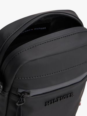 schwarz crossbody-reporterbag mit strukturiertem logo für herren - tommy hilfiger