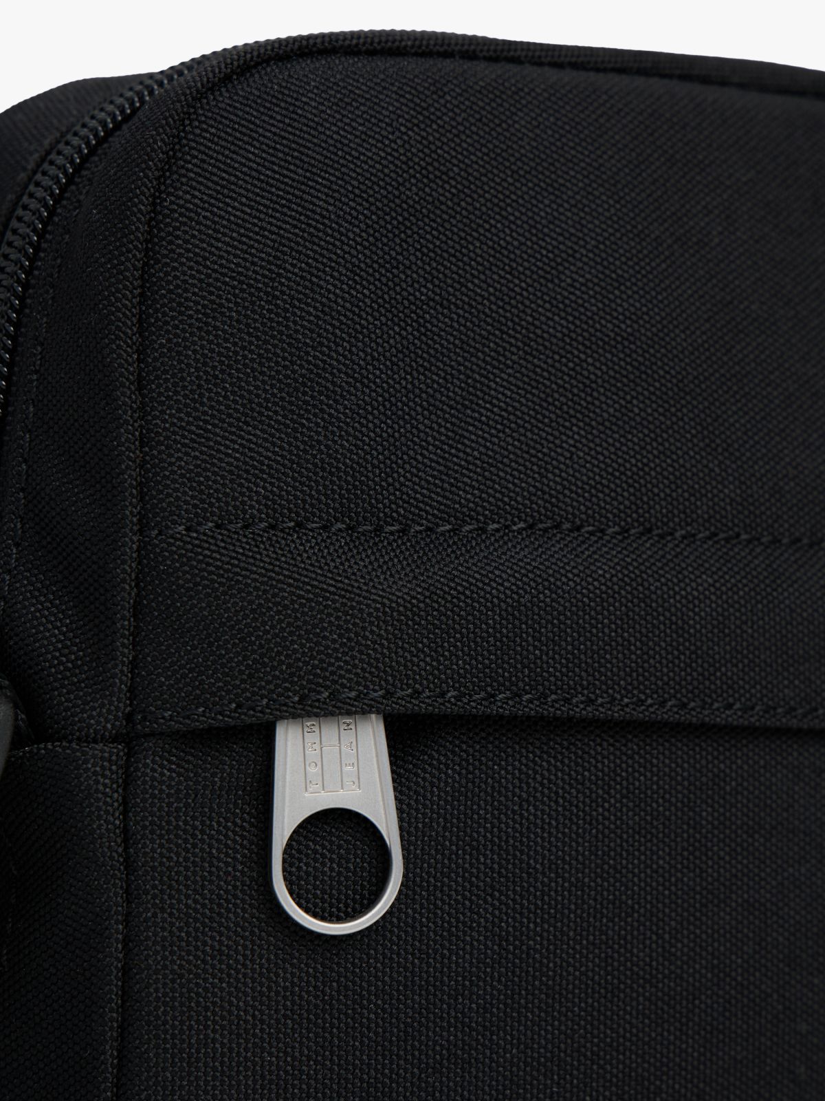 Essential Logo Reporter Bag — Black