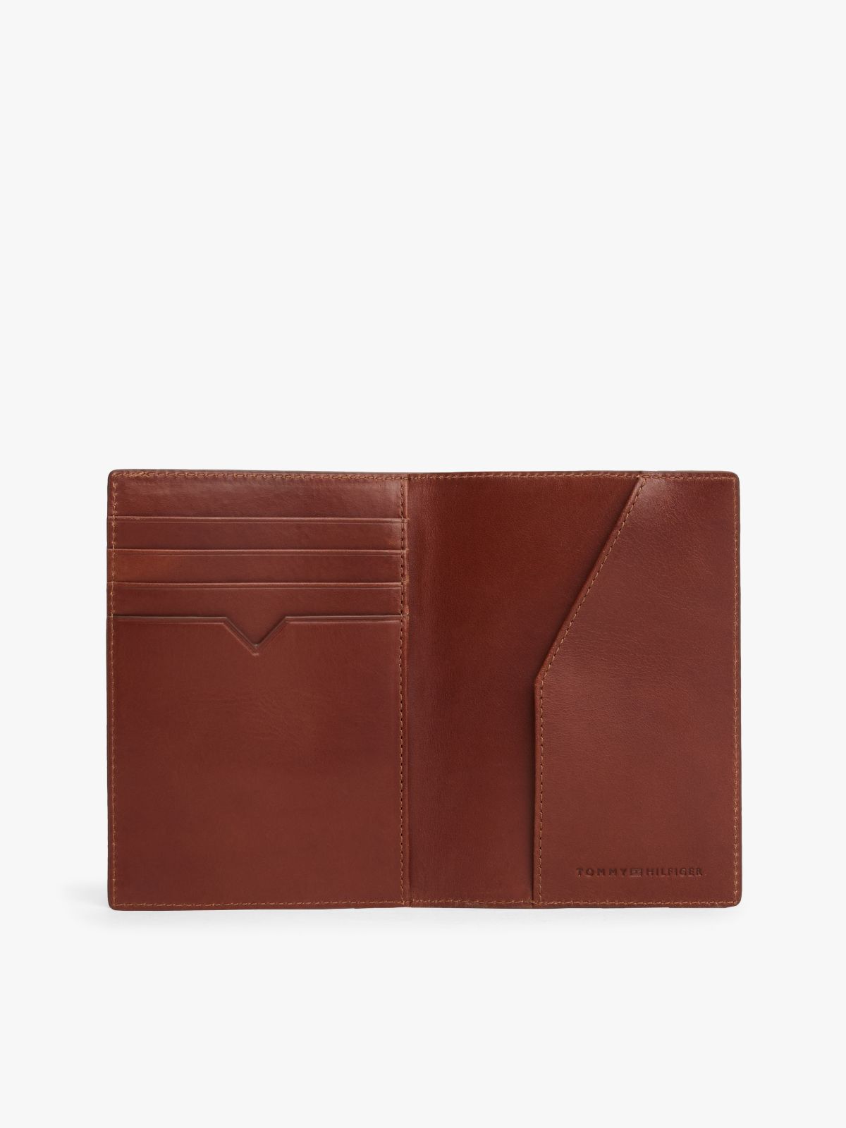 Leather Passport Holder And Luggage Tag Set — Brown