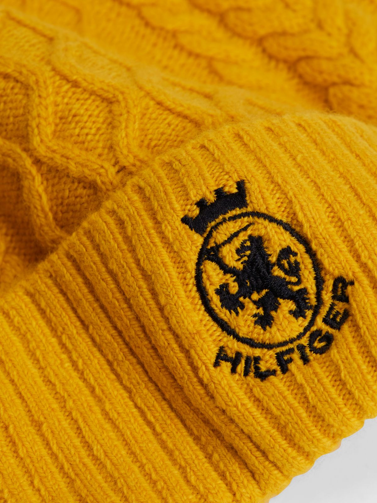 TH Crest Cable Knit Beanie — Yellow