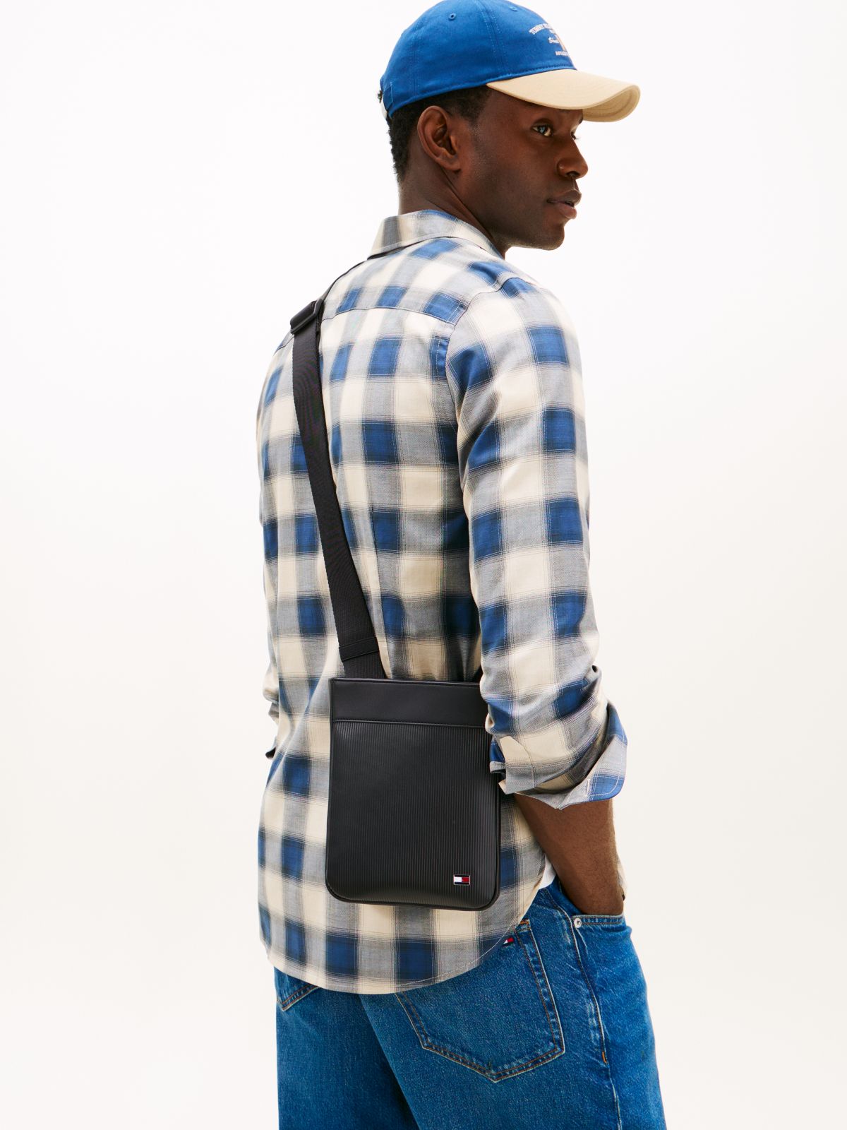 Hilfiger Flag Ribbed Crossbody Bag — Black