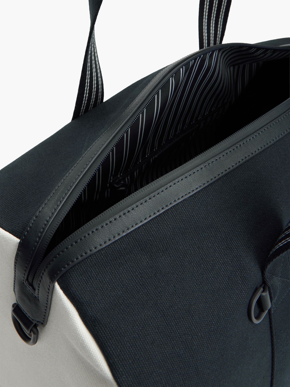 Heritage Colour-Blocked Canvas Duffel Bag — Blue