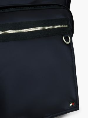 blau reise-weekender mit flag aus emaille für herren - tommy hilfiger