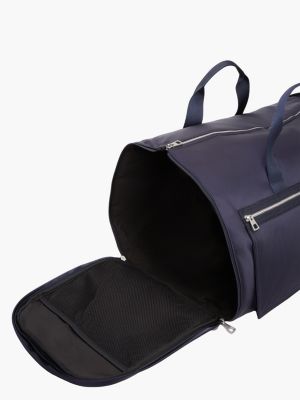 blau reise-kleidersack mit flag aus emaille für herren - tommy hilfiger