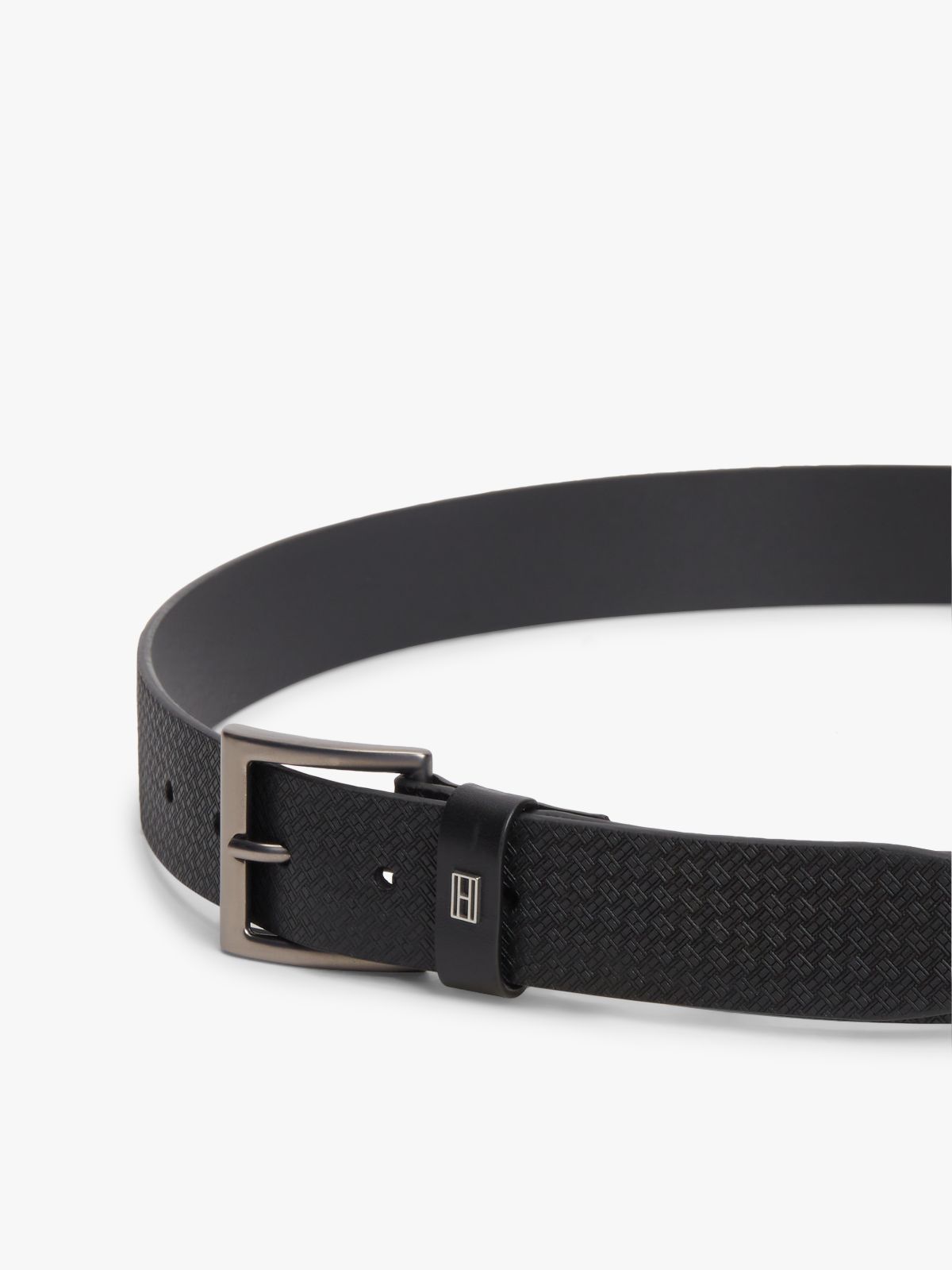 Flag Plaque Embossed Leather Belt — Black