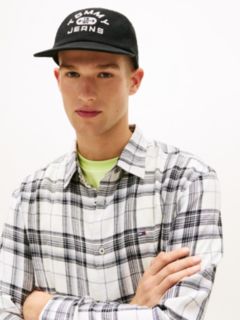 Gym Logo Embroidery Trucker Cap — Black 4