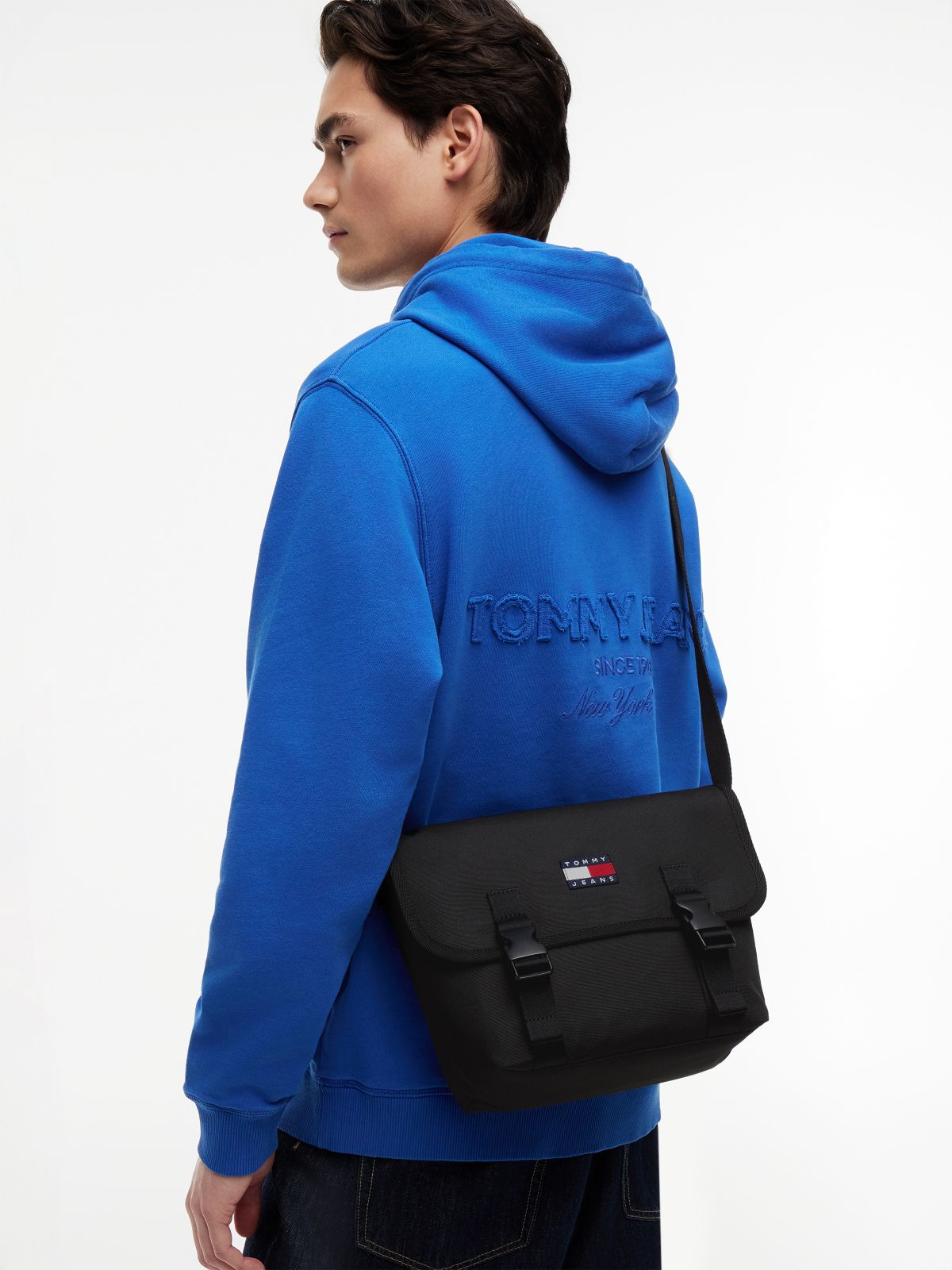 Essential Logo Crossbody Messenger Bag — Black