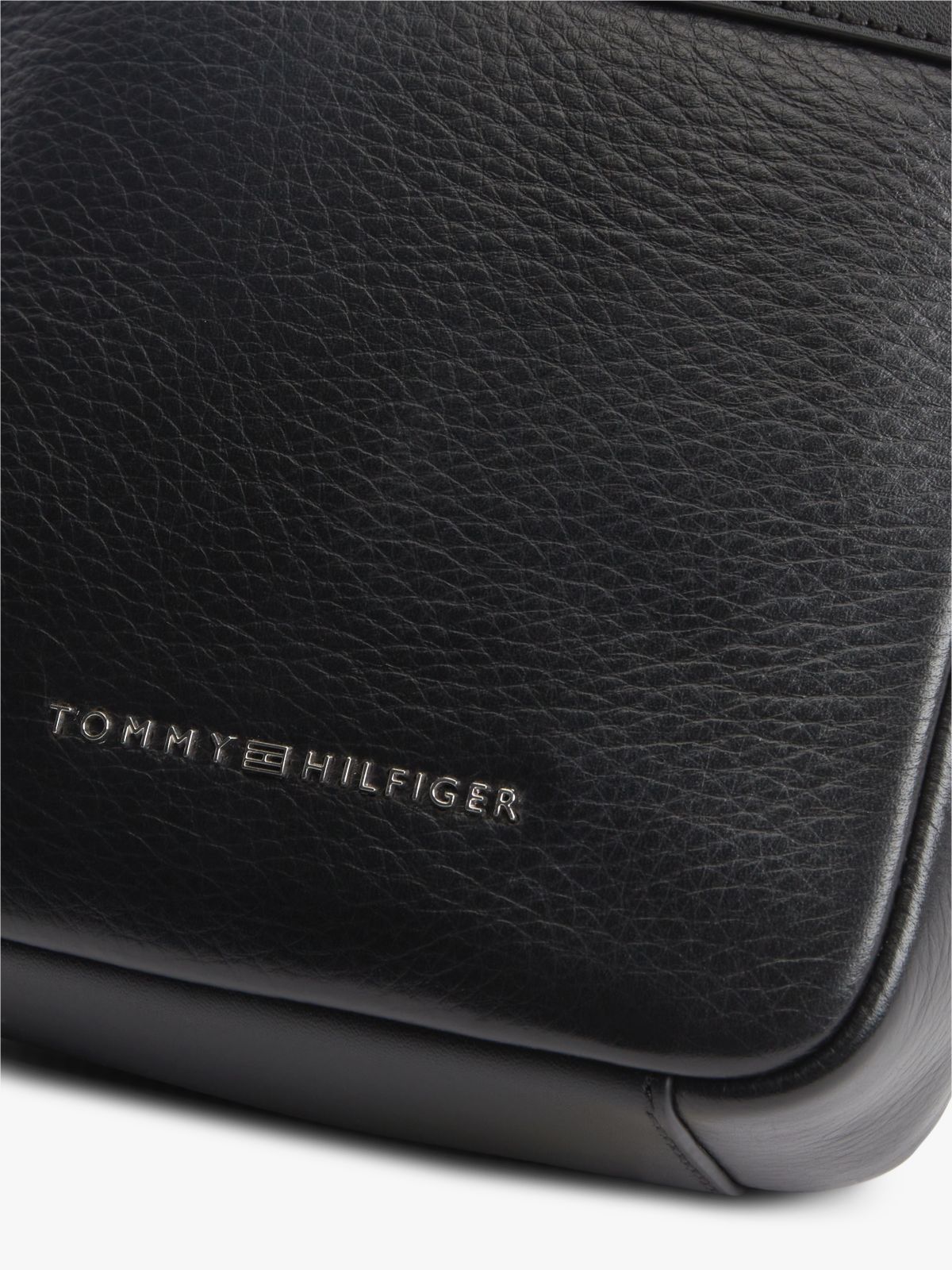 TH Business Leather Crossbody Reporter Bag — Black