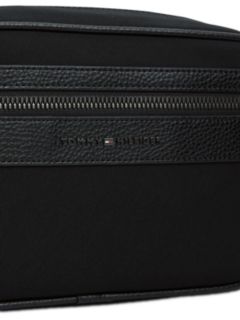 Water Resistant Zip Washbag — Black 3